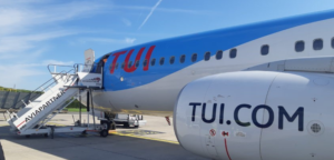 embarquement avion tui fly
